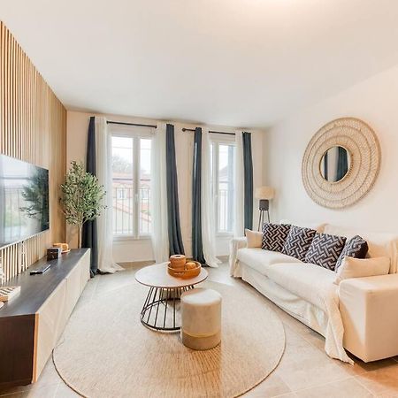 Le Cocon De Chevreuse - Appartement 3 Etoiles Сен-Реми-ле-Шеврёз Экстерьер фото