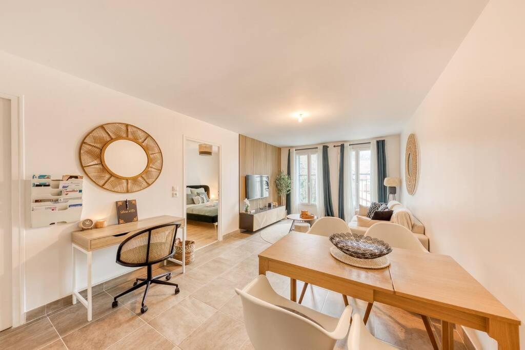 Le Cocon De Chevreuse - Appartement 3 Etoiles Сен-Реми-ле-Шеврёз Экстерьер фото